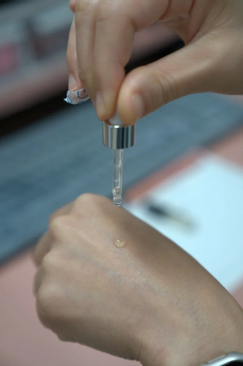 CR-5의 인증 및 수상 내역을 보여주는 이미지